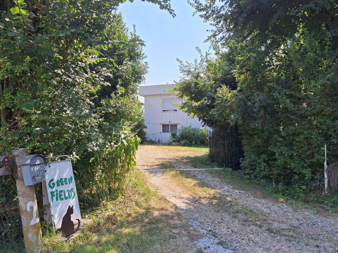 Green Fields Падуя Экстерьер фото